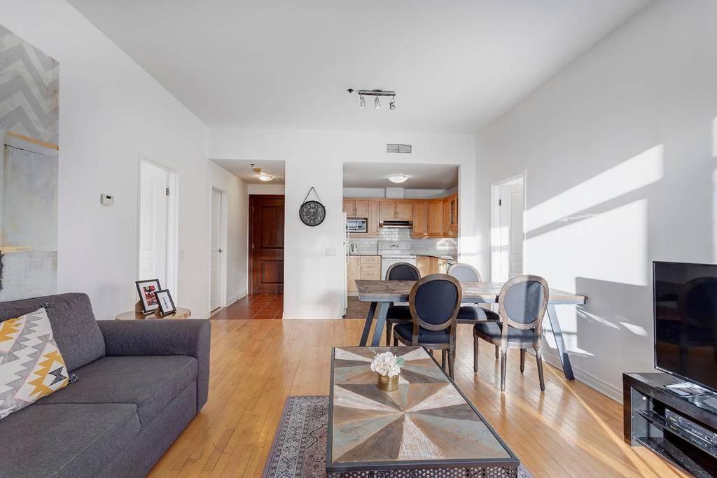 Appartement Downtown On De La Montagne